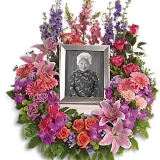Photo & Urn Tributes